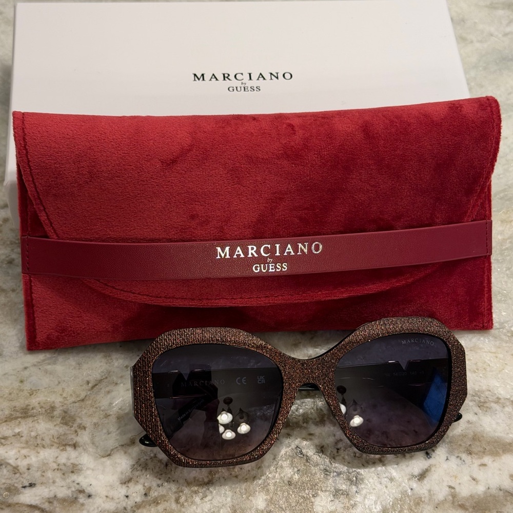 Red Suede Sunglasses Clutch with Oversized Sunglasses